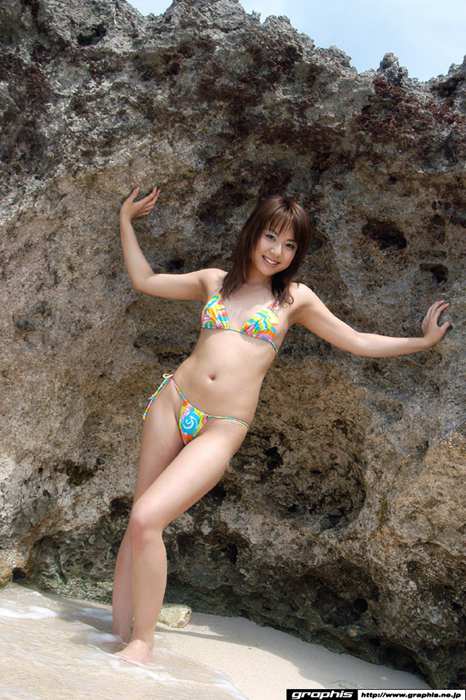 Graphis套图ID0155 2004-07-09 [Graphis Gals] [Nude Photo Gallery] Chikaho Ito - [Downword Spiral]