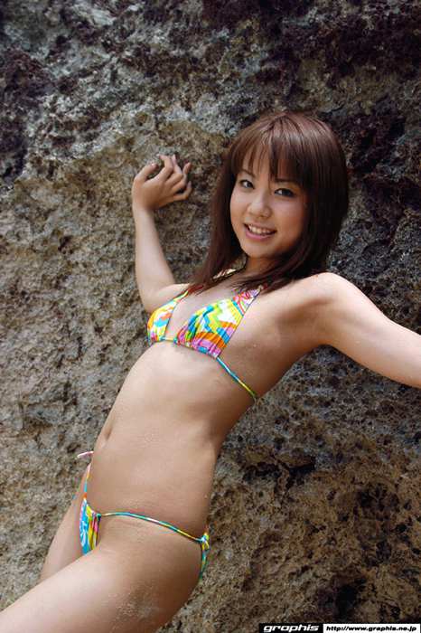 Graphis套图ID0155 2004-07-09 [Graphis Gals] [Nude Photo Gallery] Chikaho Ito - [Downword Spiral]