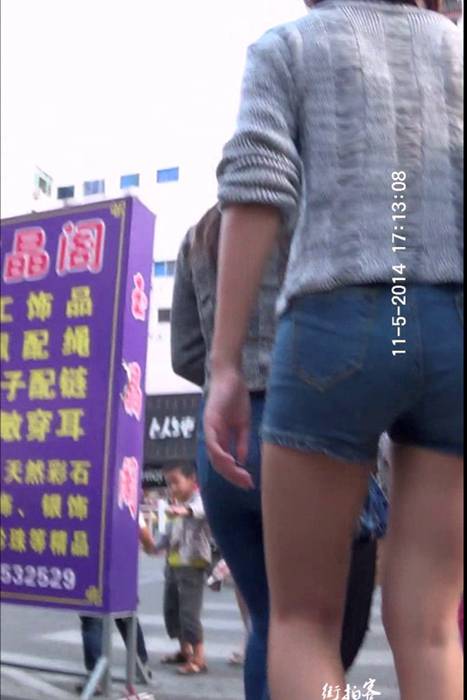 [街拍客视频]jx0052 身材很好的牛仔紧身裤美臀MM