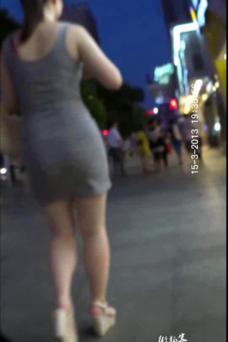 [街拍客视频]jx0324 包臀短裙丰满好身材成熟美女