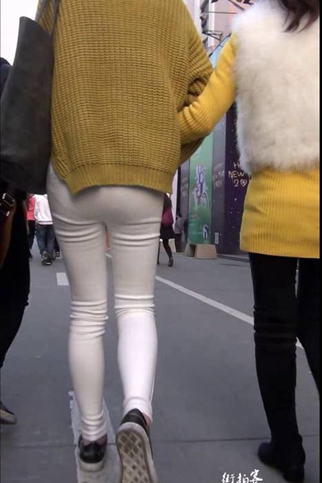 [街拍客视频]jx0638 美女少妇穿白裤子很好看很性感
